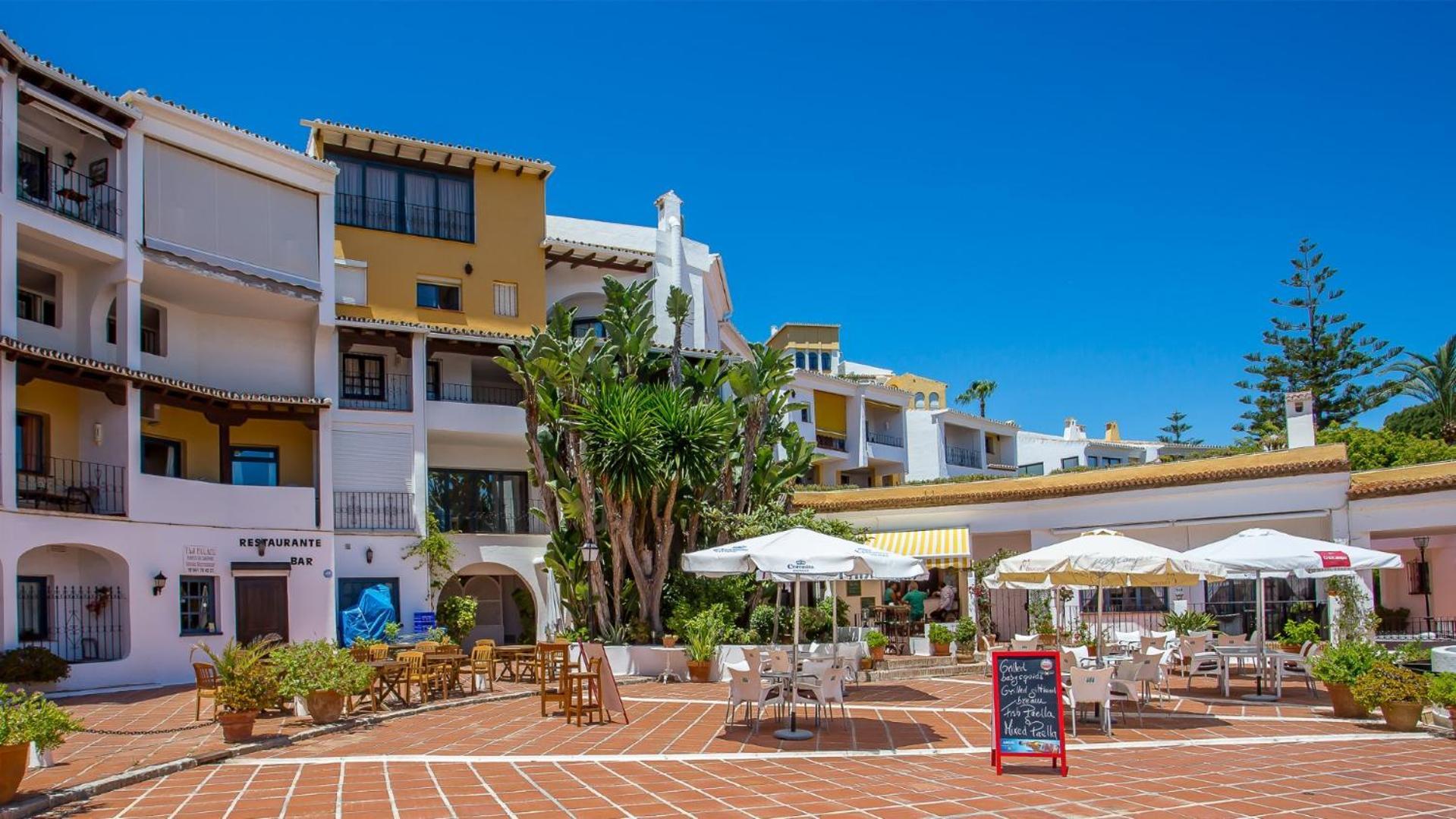H49 Cabopino Apartment